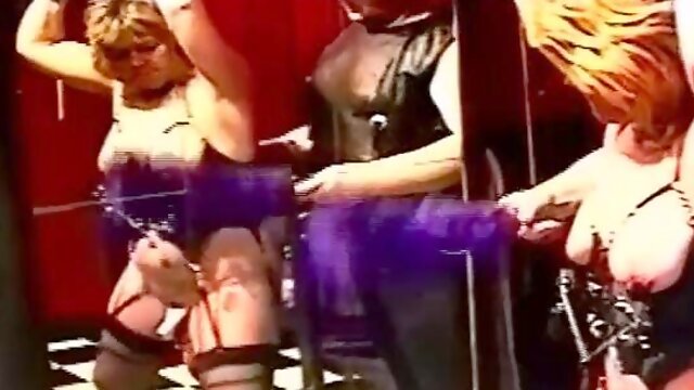 Sculacciata, Moglie, Pelle