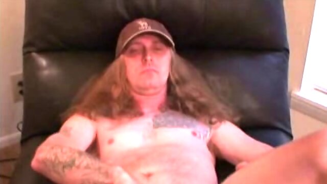 Not crazy at all, this intelligent Bohemian is open to just about anything. He and his wife lead an open, refreshing lifestyle and make their living as designers. Larry is 36 years old, 5 10, and 150 pounds.