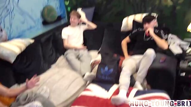 BAREBACK BATHROOM  TAGTEAM: GEORGE FUCKS LOGANS BOYFRIEND