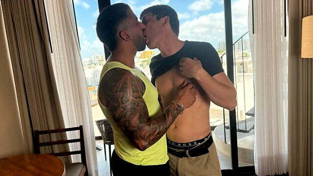 Mickey Knox lets Jesus Octavido pillage his fuckhole