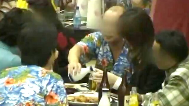 Japanese Is Made A Member While Buying Food At The Spa Restaurant