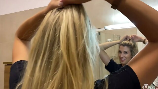 Amateur, Achter De Schermen