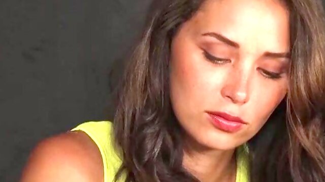 Ari Parker, I Finish Him, Homemade Handjob, Sperma