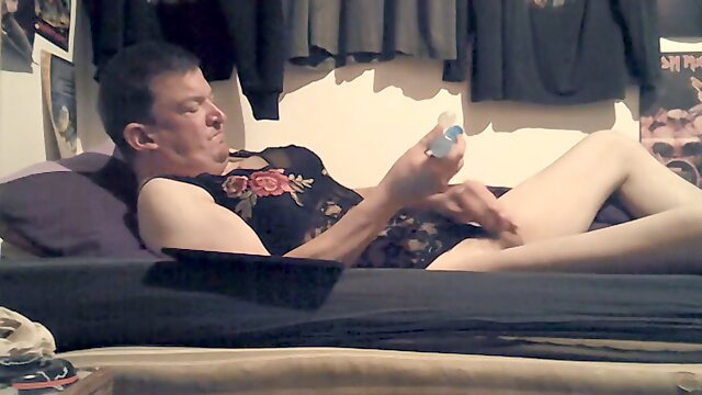 Gay Testicel