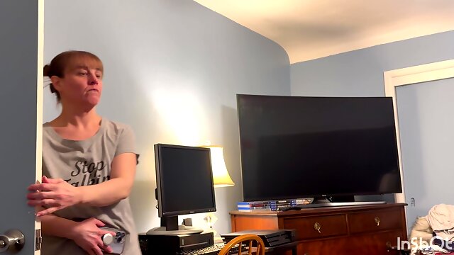 Mature Mom with Big Boobs and Butthole Loves Your Attention and Making You Stiff!