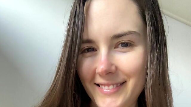 Busty young lactating mommy sprays milk and masturbates pussy