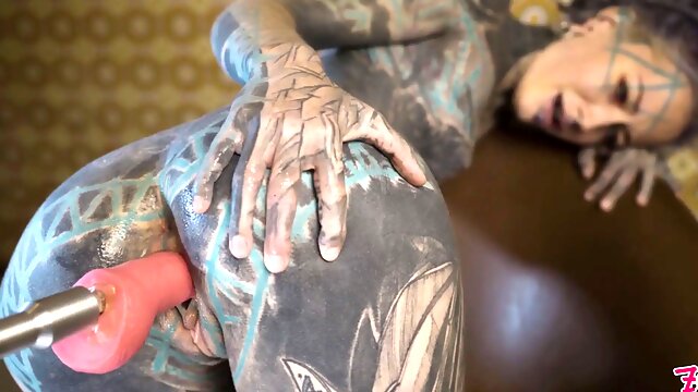 Tattooed Teen investigating fuck machine with her buttfuck - fuck machine, gapes, ejaculation, anal ,goth, punk,alt