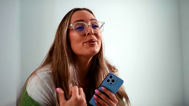 Bootylinks has a way of handling hard cock very well