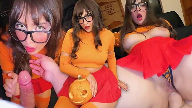 Velma Sucks Cock and Says Trick or Treat and I Fuck Her Ass until I Cum in He...