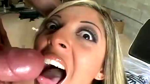 Raylin Anal by pool