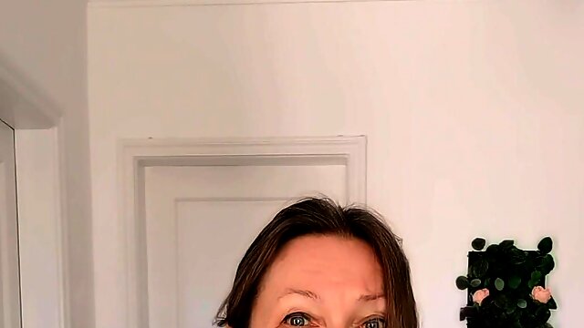 Mature Hot MILF with Giant Natural Tits Will Make You and Herself Happy