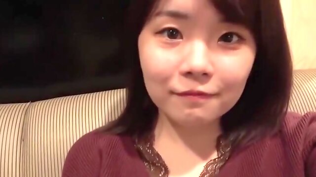 A Small-breasted Amateur Who Was A J Until April Is Messed Up In A Uniform Costume!