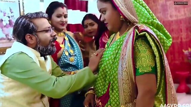 4 Horrny Indian Milfs Banged