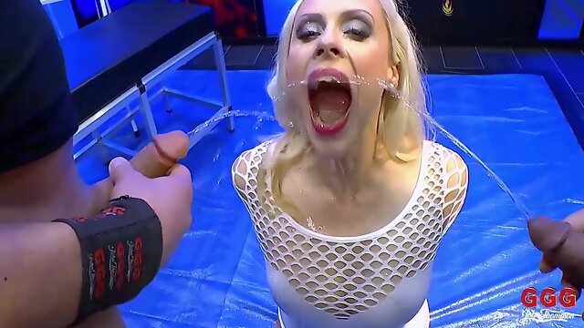 Ggg Brittany Bardot - Devot Pee In Face