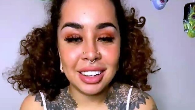 Hot brunette gives you a nice close up masturbation