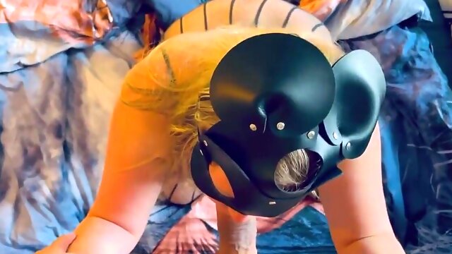 Russian Sexy Blonde Blowjob