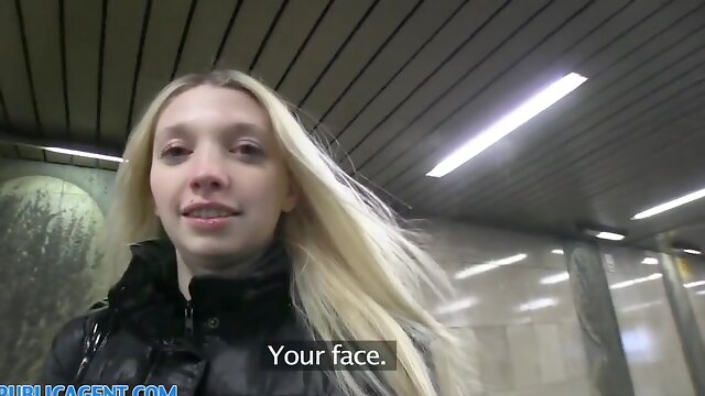 Pale Skinny, Amateur Skinny, Casting, Maigre, Public