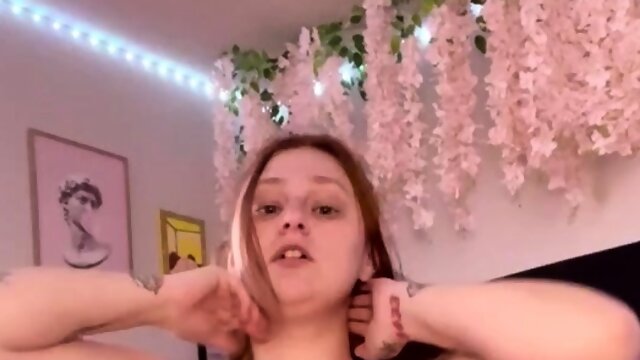 Natural tits carrottcake onlyfans pic