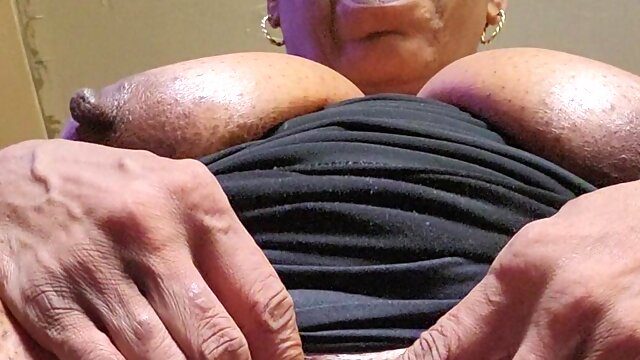 My Pussy Smell & Taste Delicious