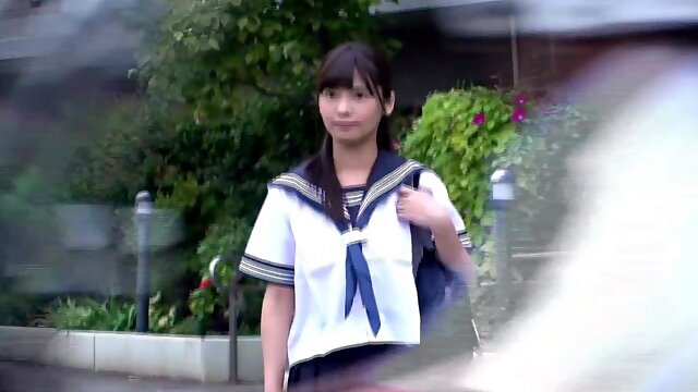 Rio Hamasaki lovely japanese model shows off her big boobs