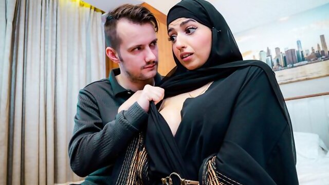 Muslim doll with big boobs Aaliyah Yasin rammed by huge boner