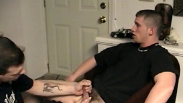 Sucking Str8 Boy Marshall