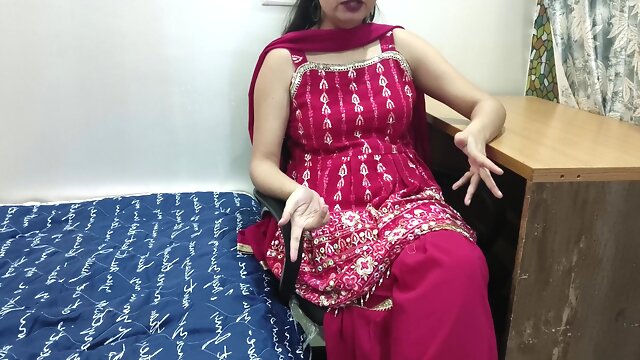 Office Staff Saara Rough Hardcore Fuck with Her Employee for Promotion