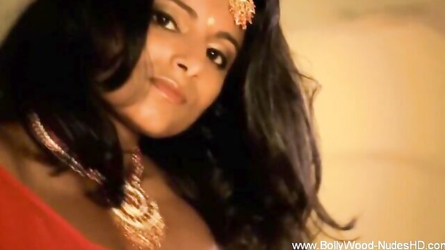 Bollywood Nudes HD featuring mademoiselles cougar clip