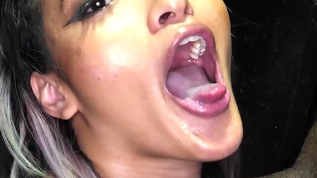 Cum in mouth for slutty Asian Satine Summers after giving head