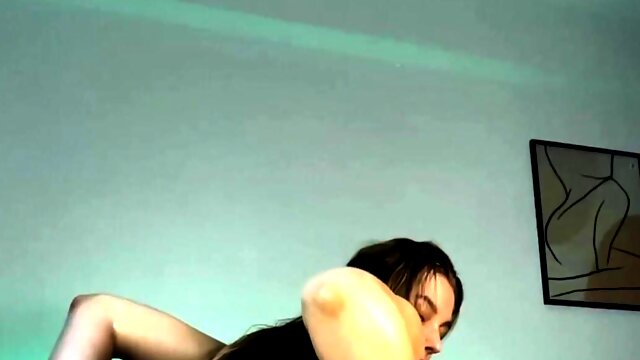 Naked Oil Show and Play with Myself