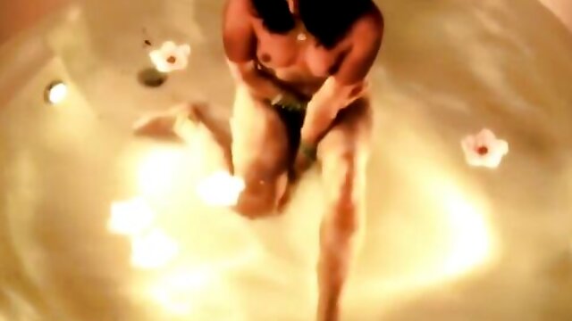 Energetic girl - naked smut - Bollywood Nudes HD