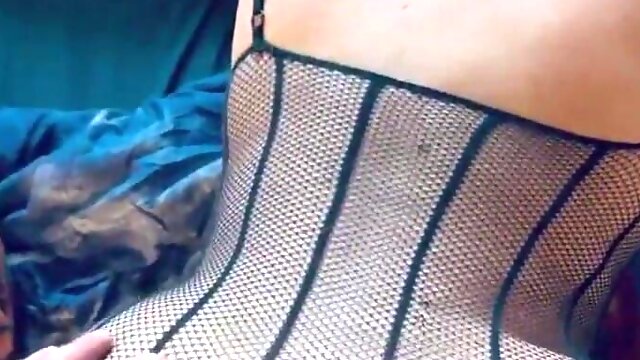 Hot Amateur Anal Fuck and Creampie