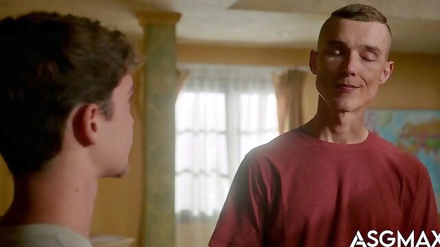 Gay Unter Dem Tisch, Schwul