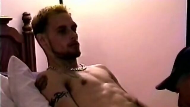 Straight Boy Buzz Gets Licked