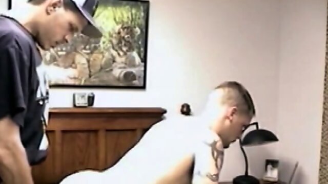 Str8 Buzz Takes It in the Ass