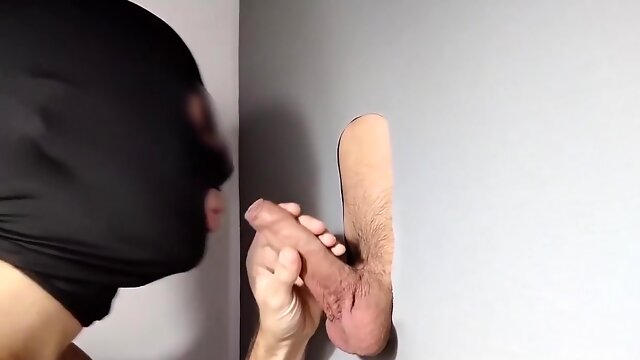 Boy From Vallecas Town In Madrid With Precum Comes To The Gloryhole Excessive Cum In Mouth