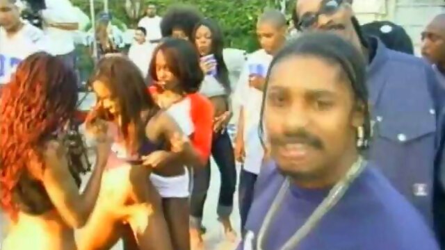 Snoop doggs doggystyle scene 1