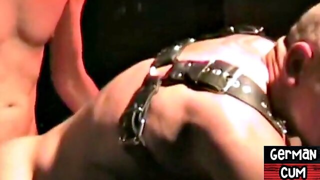 Retro German Loves Deepthroating