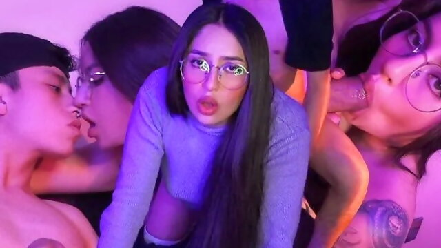 Real Amateur Wife Fucks in the Ass and Cums Inside Her