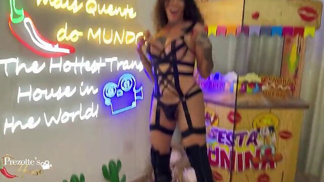 Sabrina Prezotte, Shemale, Teen