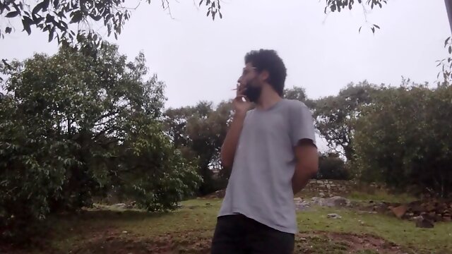 Found somewhere i could smoke in peace ( smoker fetish