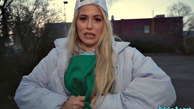 Tatuering, Strumpbyxor, Toalett, Avrunkning