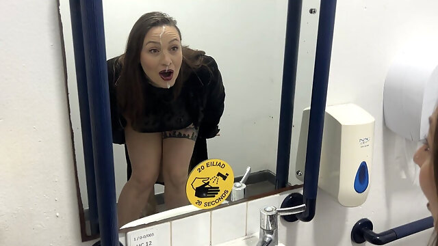 Cheating Wife Fucks Employee in Pub Toilet While Husband Waits Outside and Gets a Surprise Load All Over Her Face