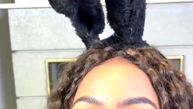 Gifted sucker is going to lose her anal virginity to... stepdad