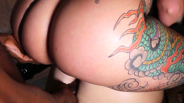 BBC Addicts 29 - Alexxa Vice & Klara Devine - the 4sum