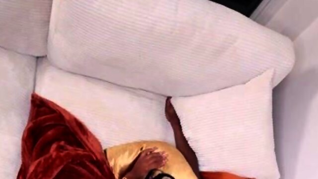 Beautiful black MILF unbelievable porn story