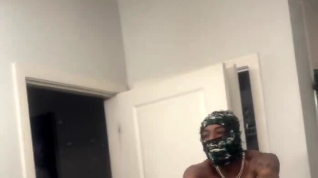 Interracial Shemale, Amateur