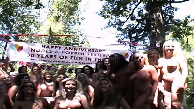 소프트 코어, 큰가슴