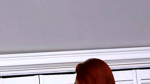 Stepson makes sure that luscious stepmom gets what she needs