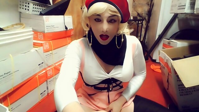 Skirt Cumshot, Crossdresser, Boots
